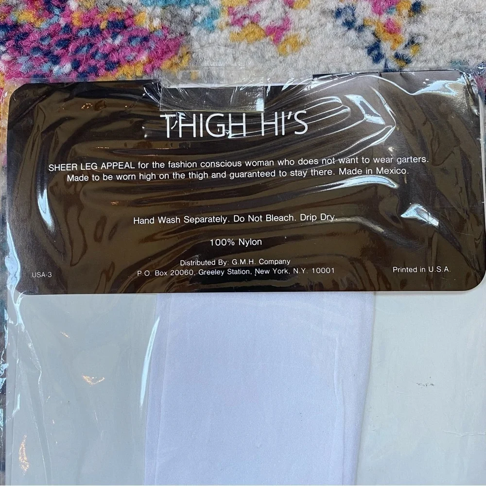 NWT Vintage 80s Gold Medal White Thigh HI’s Stockings
